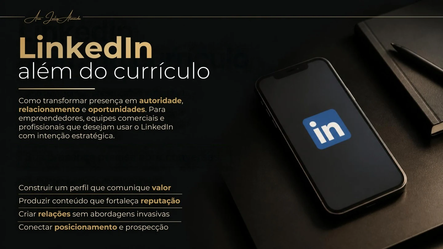 Celular com o símbolo do LinkedIn na apresentação da palestra